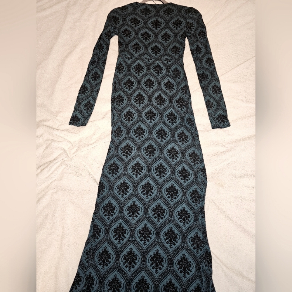 Forever 21 Boho Bodycon Contour Maxi Dress - Picture 2 of 2